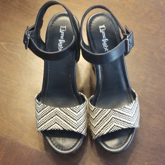 Lime light platform heels. - Picture 1 of 3